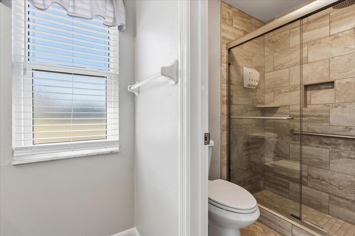 Image 26 of 43 For 3836 Corvette Lane