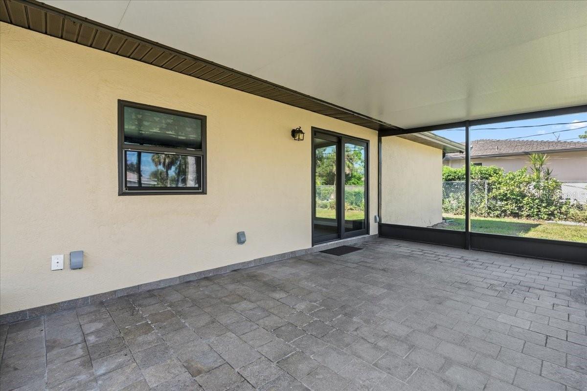 Image 34 of 43 For 3836 Corvette Lane