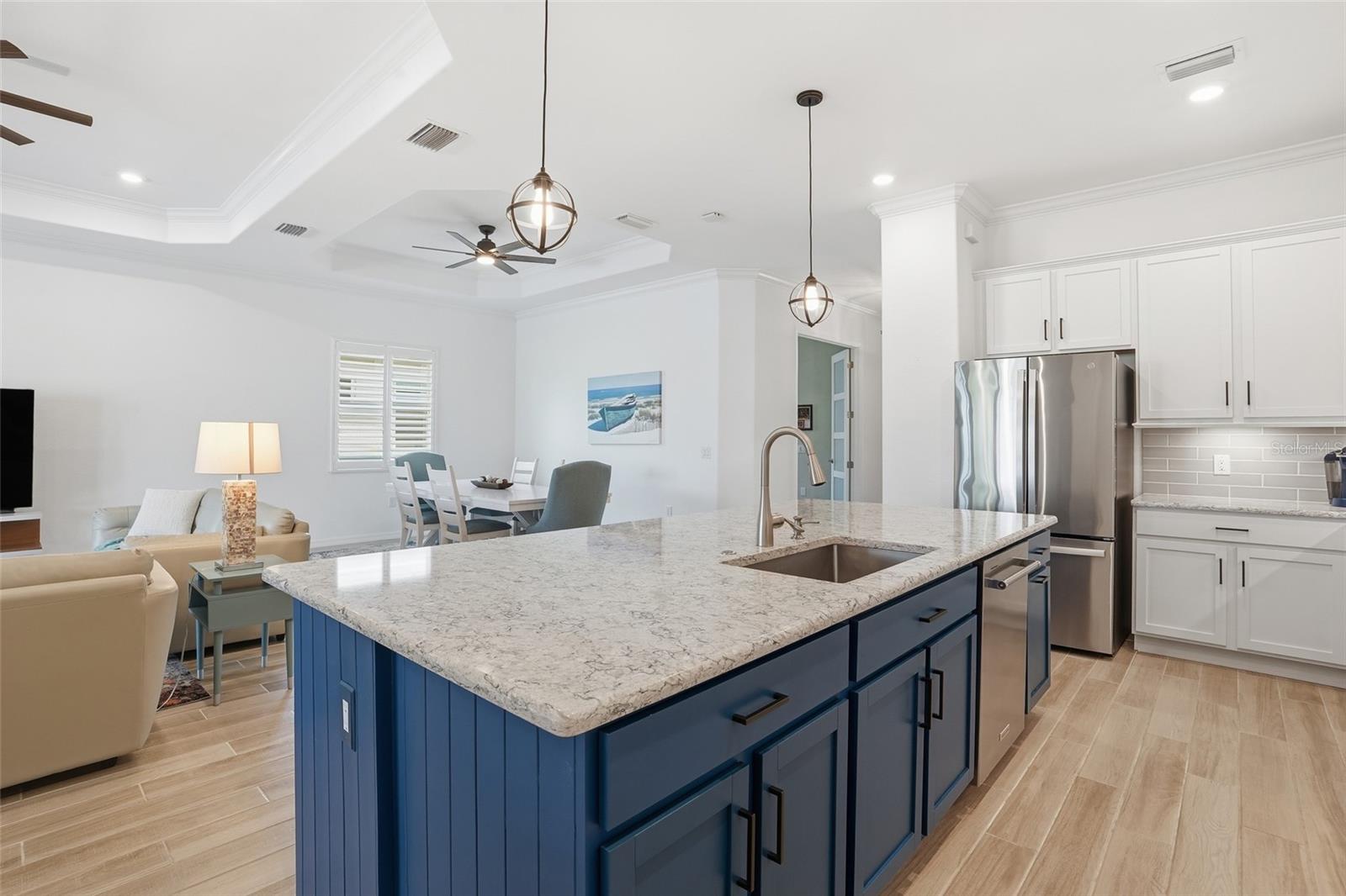 Image 18 of 81 For 25084 Golden Fern Drive