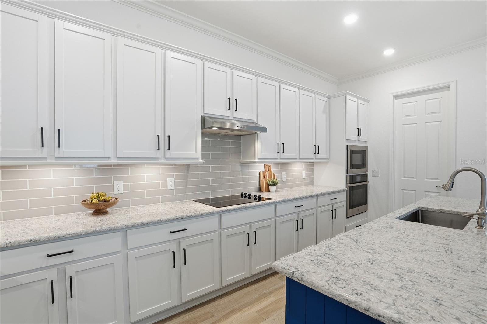 Image 20 of 81 For 25084 Golden Fern Drive