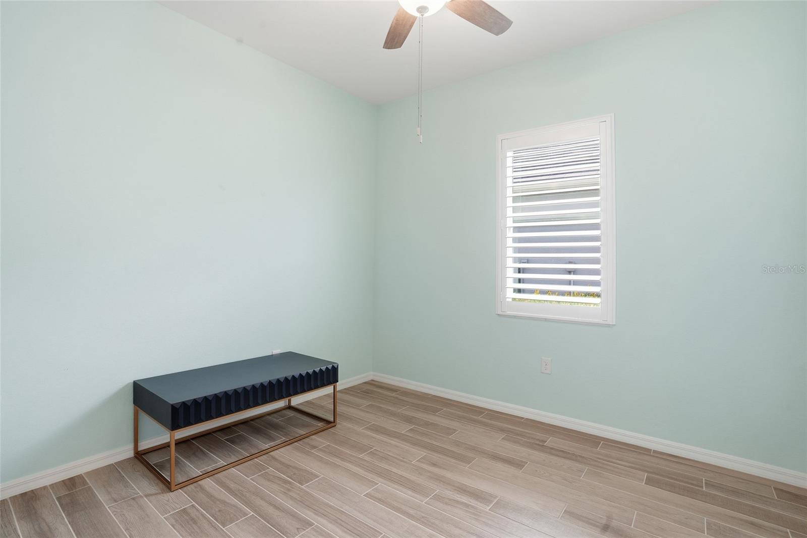 Image 33 of 81 For 25084 Golden Fern Drive