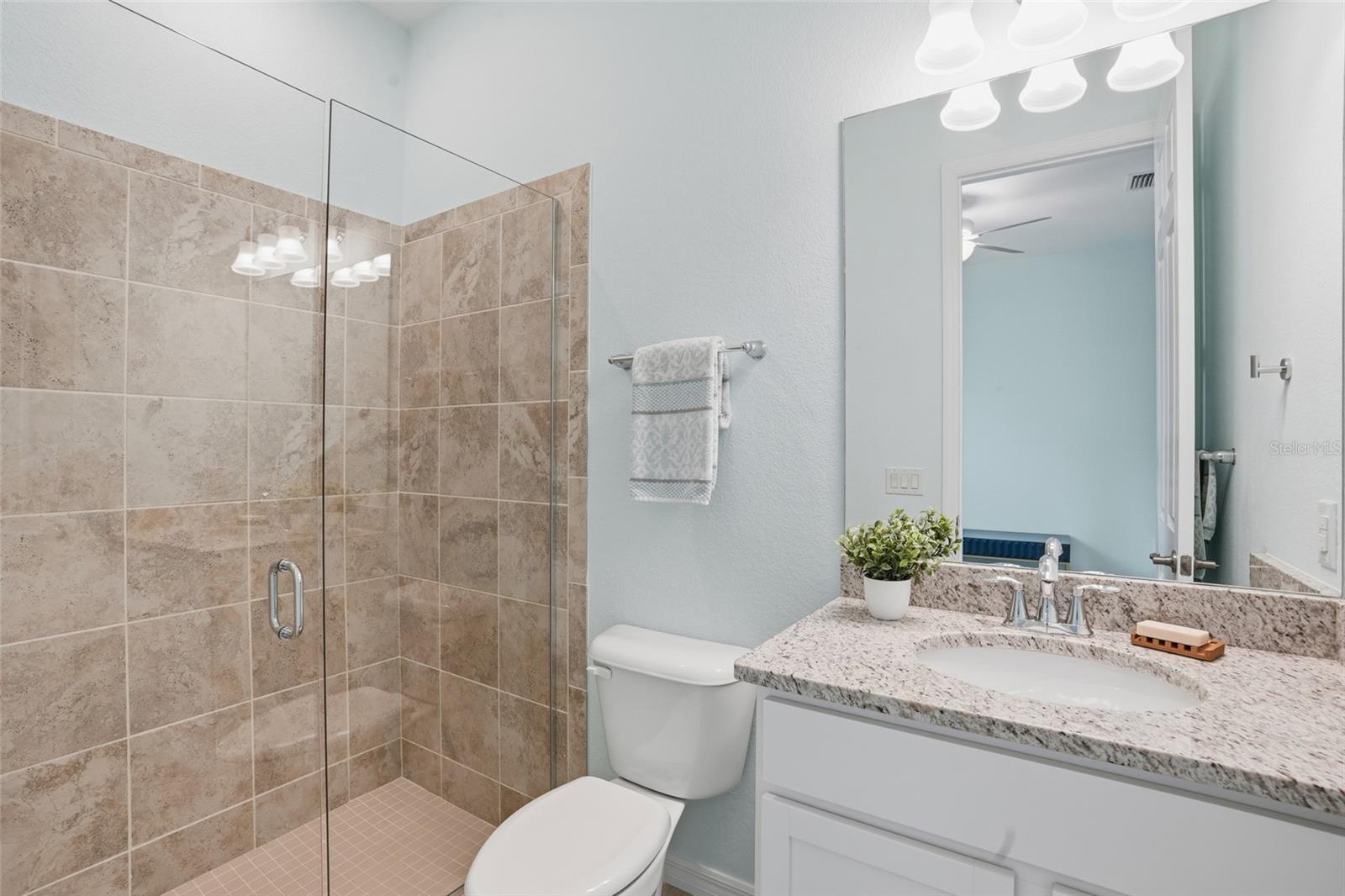 Image 34 of 81 For 25084 Golden Fern Drive