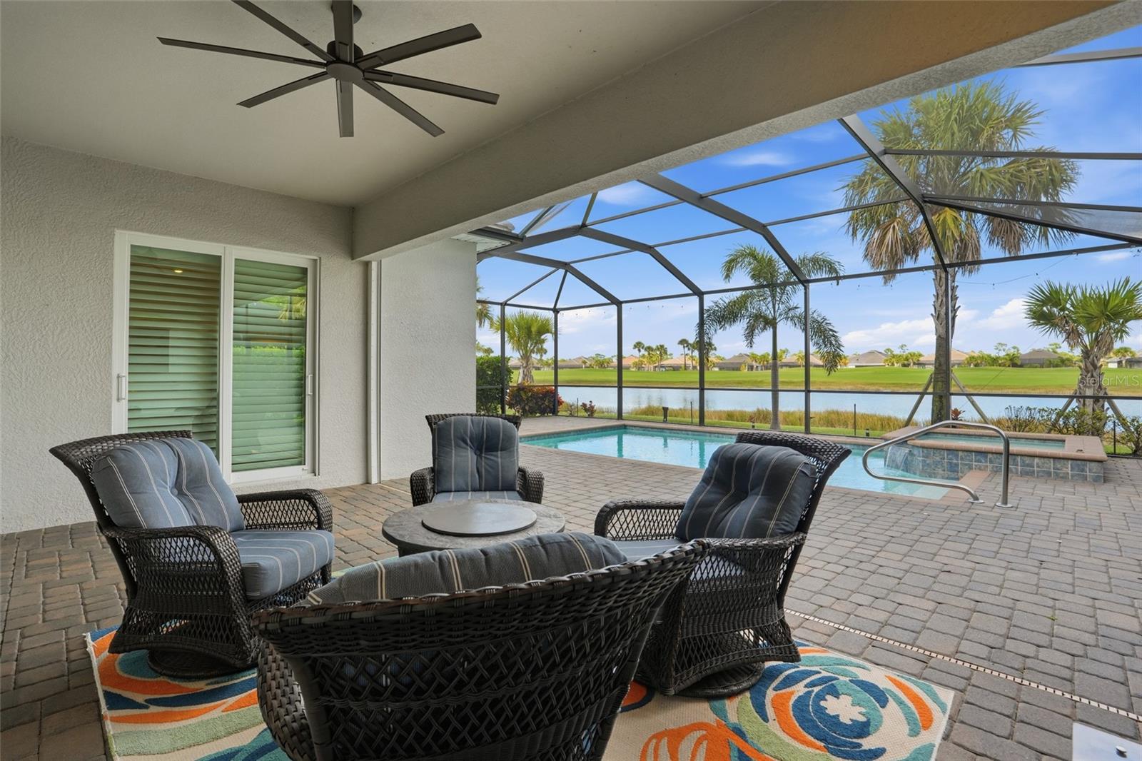 Image 37 of 81 For 25084 Golden Fern Drive