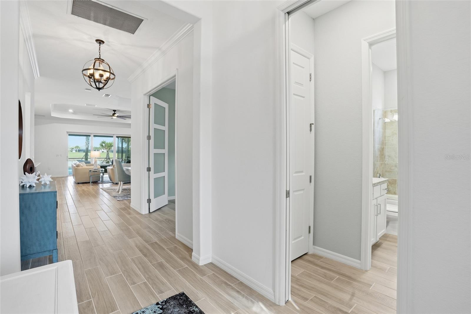 Image 7 of 81 For 25084 Golden Fern Drive