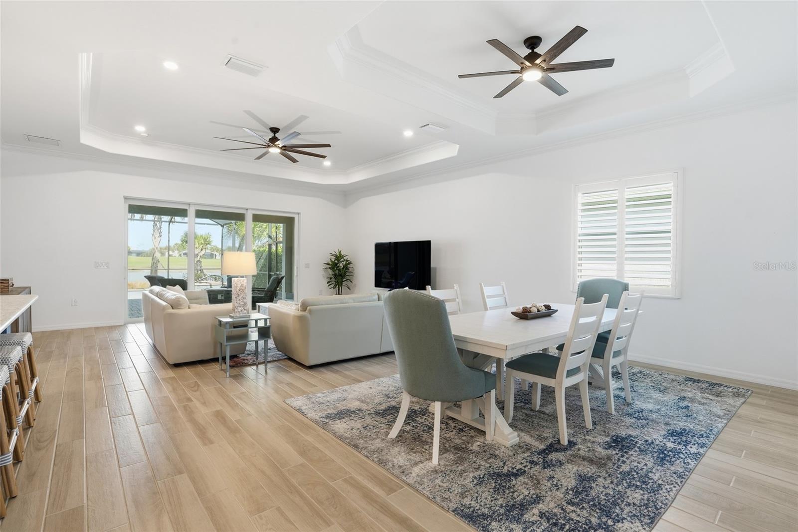 Image 8 of 81 For 25084 Golden Fern Drive