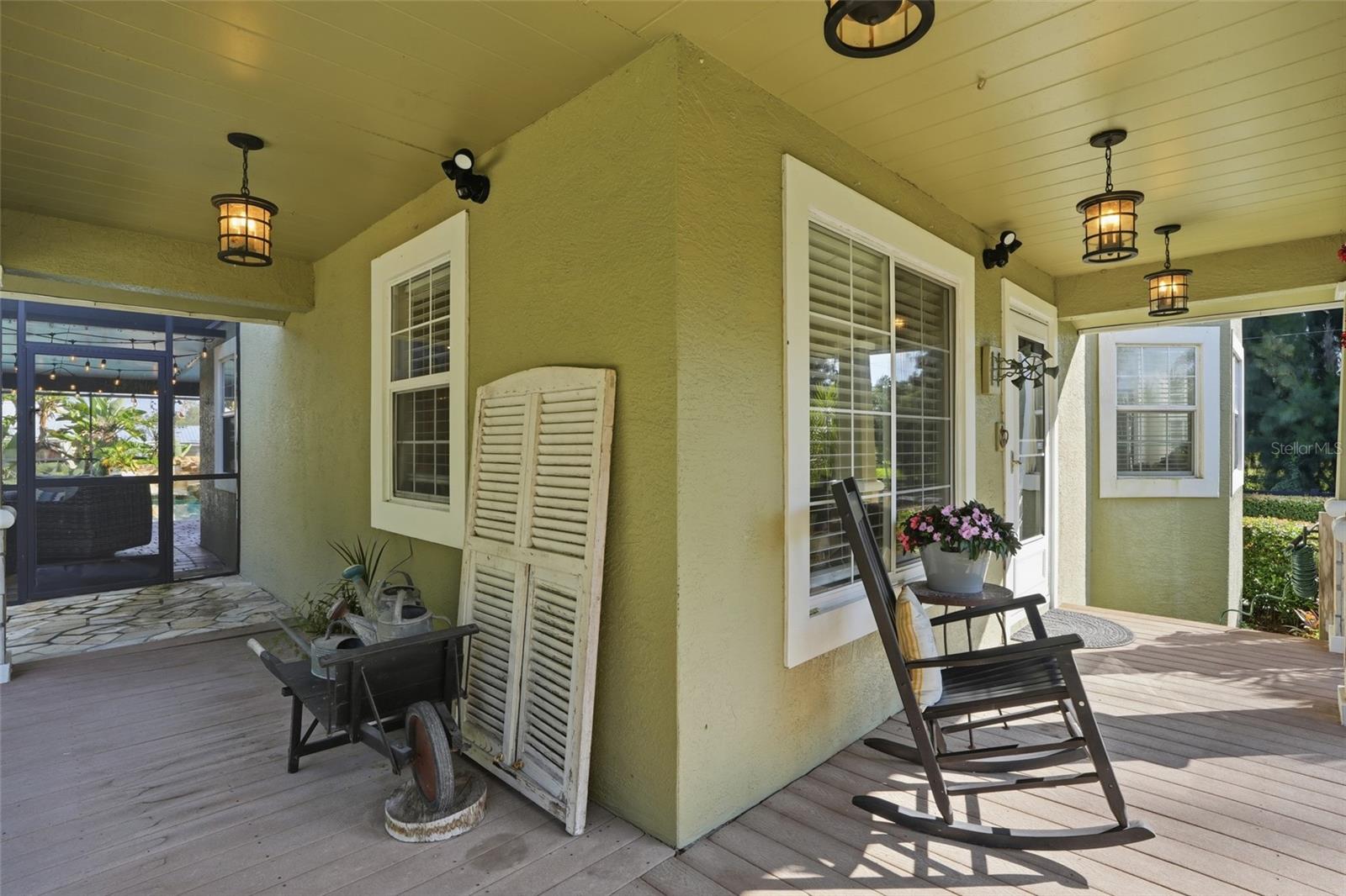 Image 13 of 53 For 10811 & 10821 Ruden Road