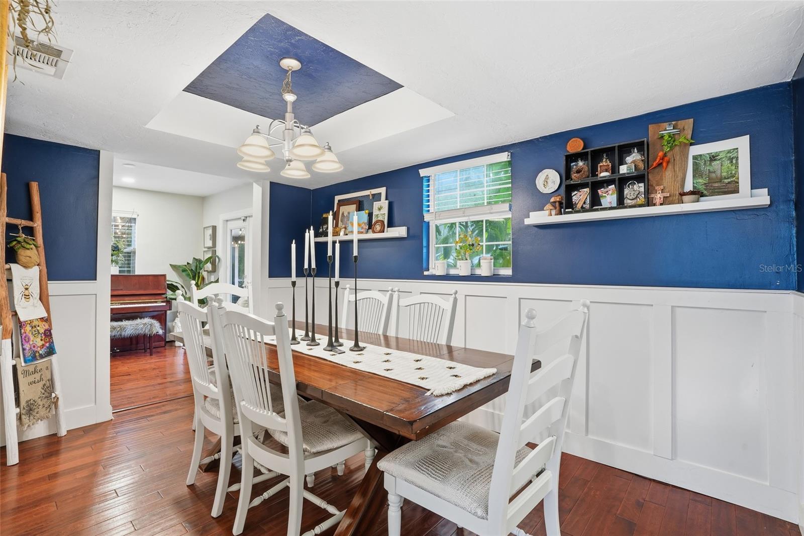 Image 19 of 53 For 10811 & 10821 Ruden Road