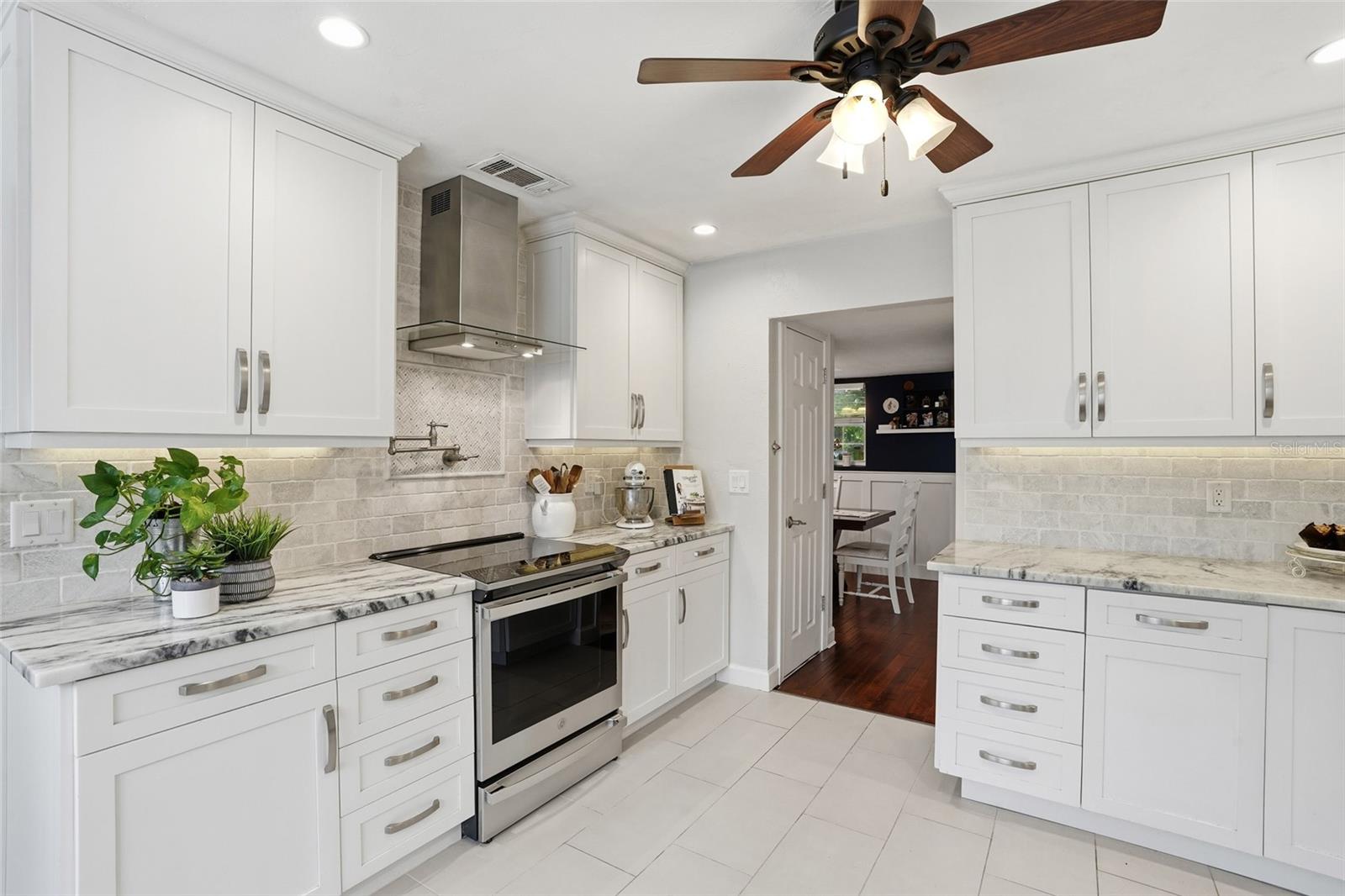 Image 22 of 53 For 10811 & 10821 Ruden Road