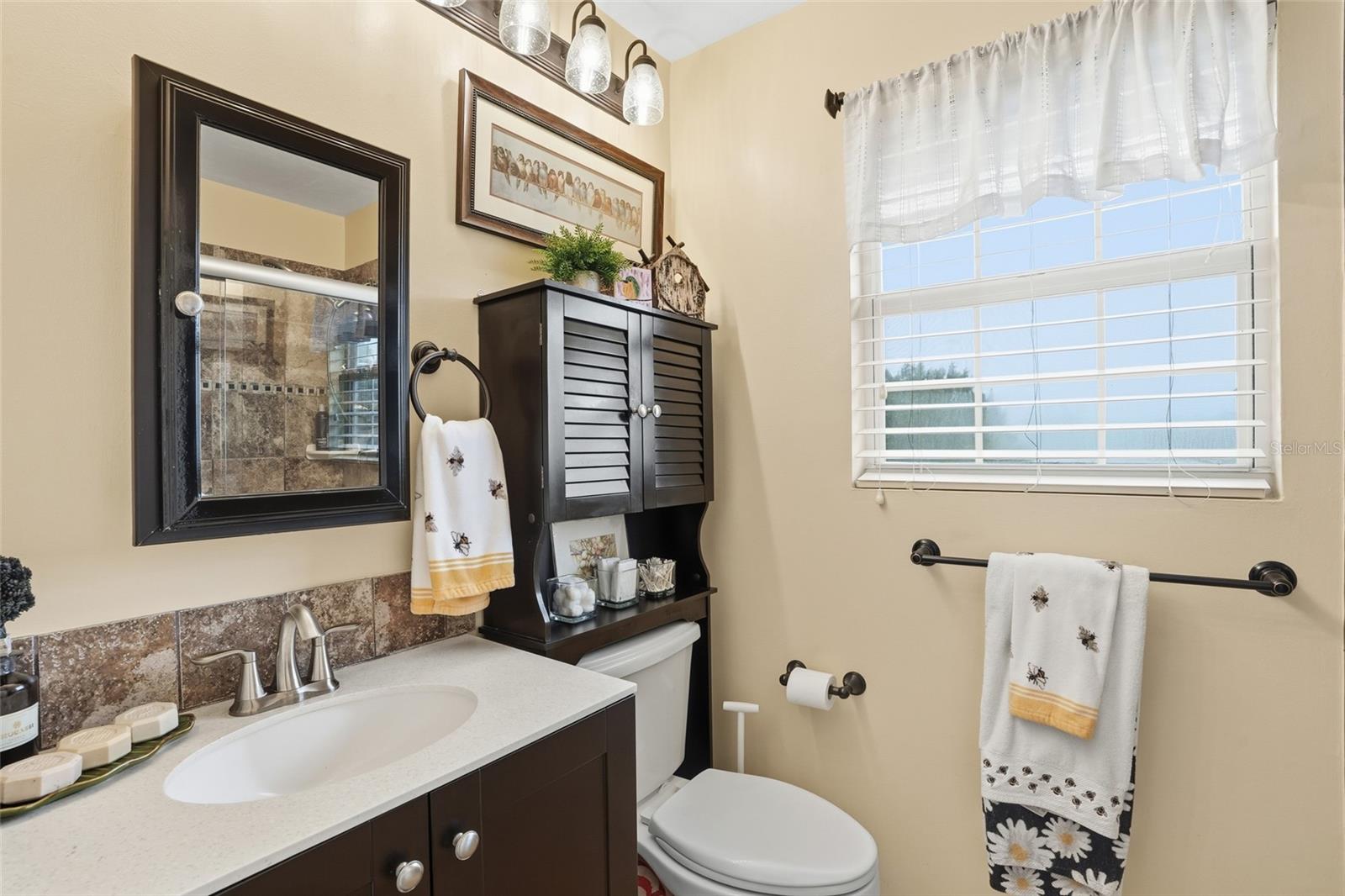 Image 29 of 53 For 10811 & 10821 Ruden Road