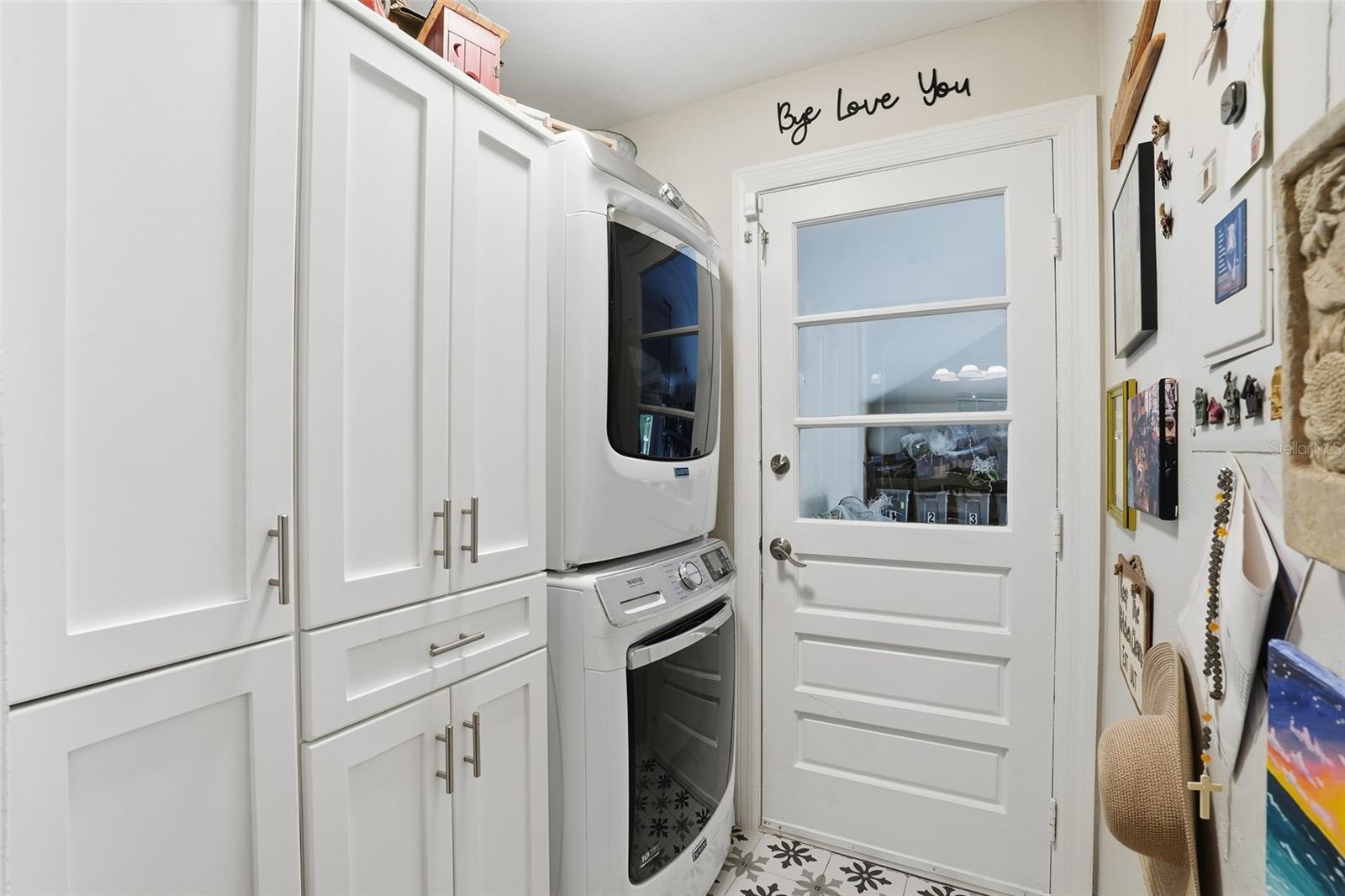 Image 34 of 53 For 10811 & 10821 Ruden Road