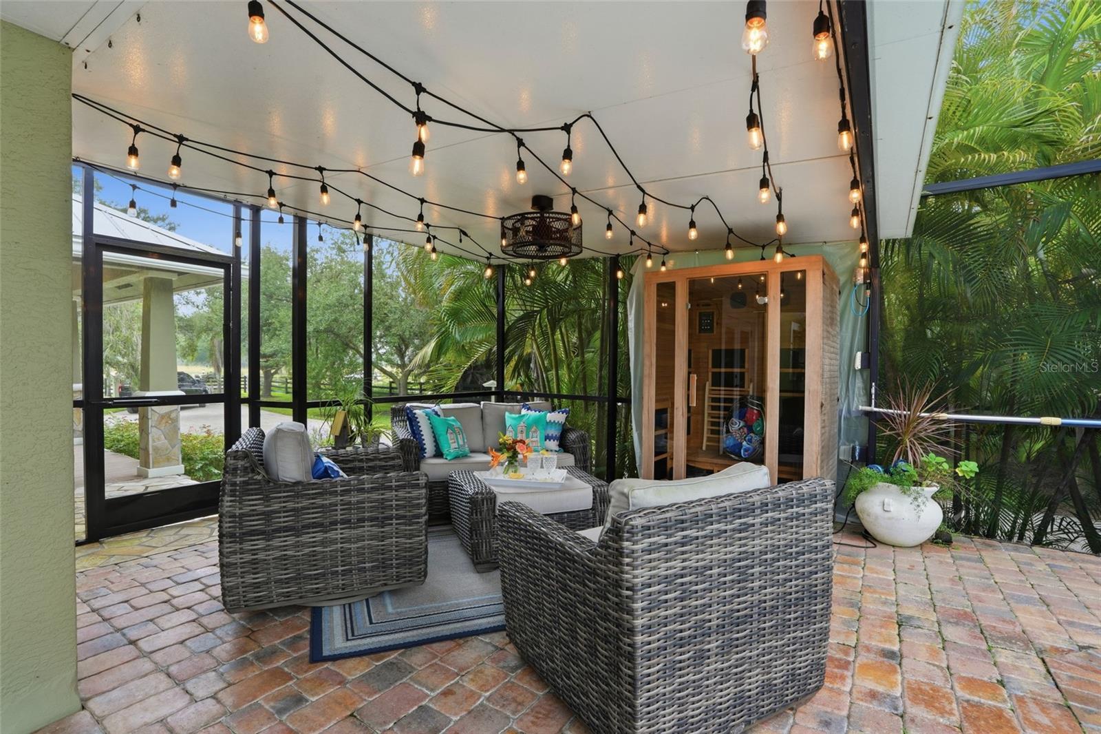 Image 36 of 53 For 10811 & 10821 Ruden Road