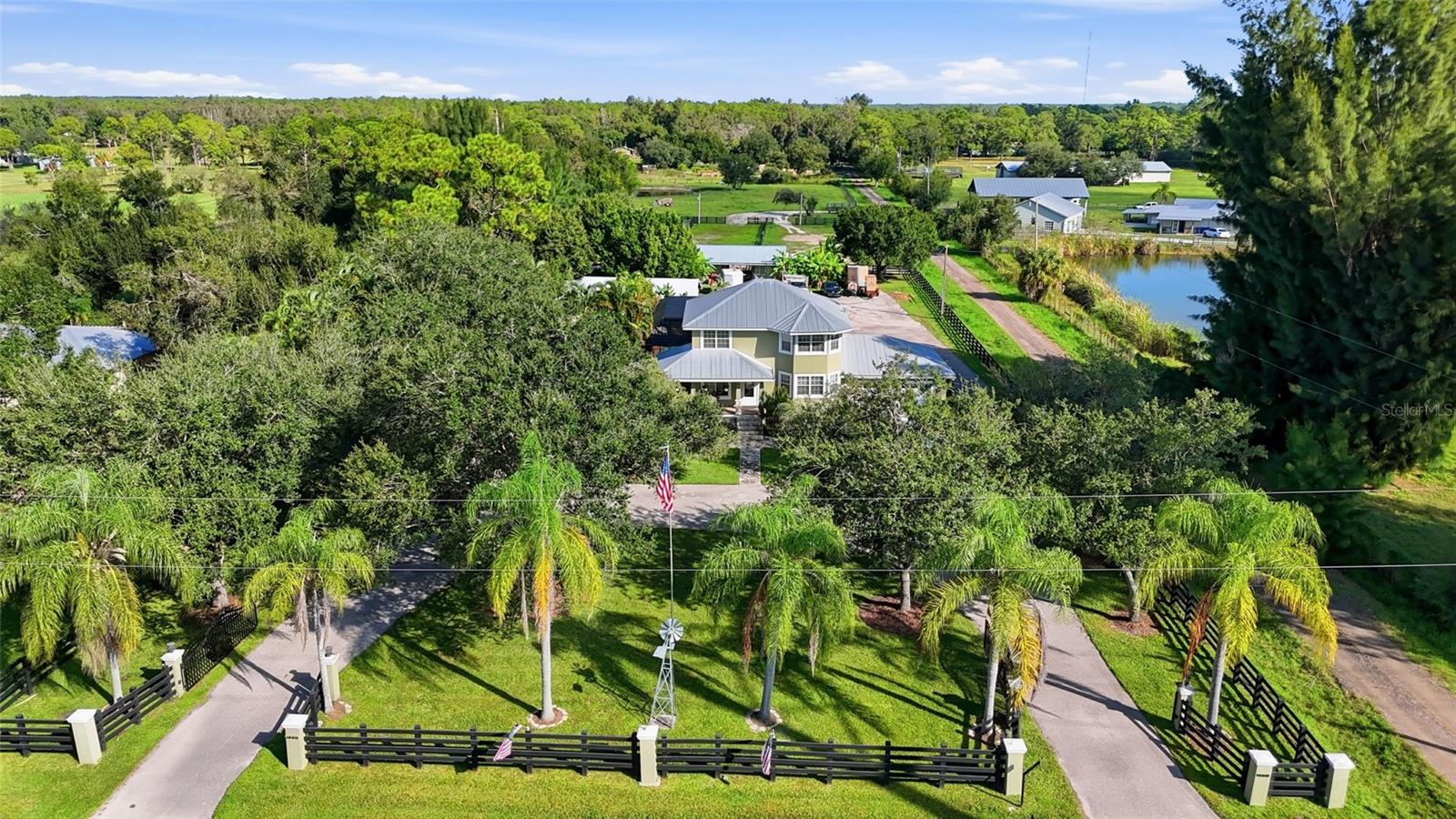 Image 8 of 53 For 10811 & 10821 Ruden Road