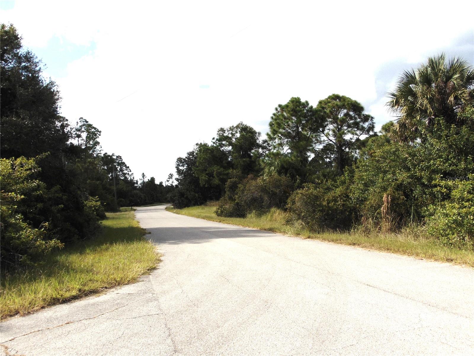 Listing photo id 2 for Harcourt Circle