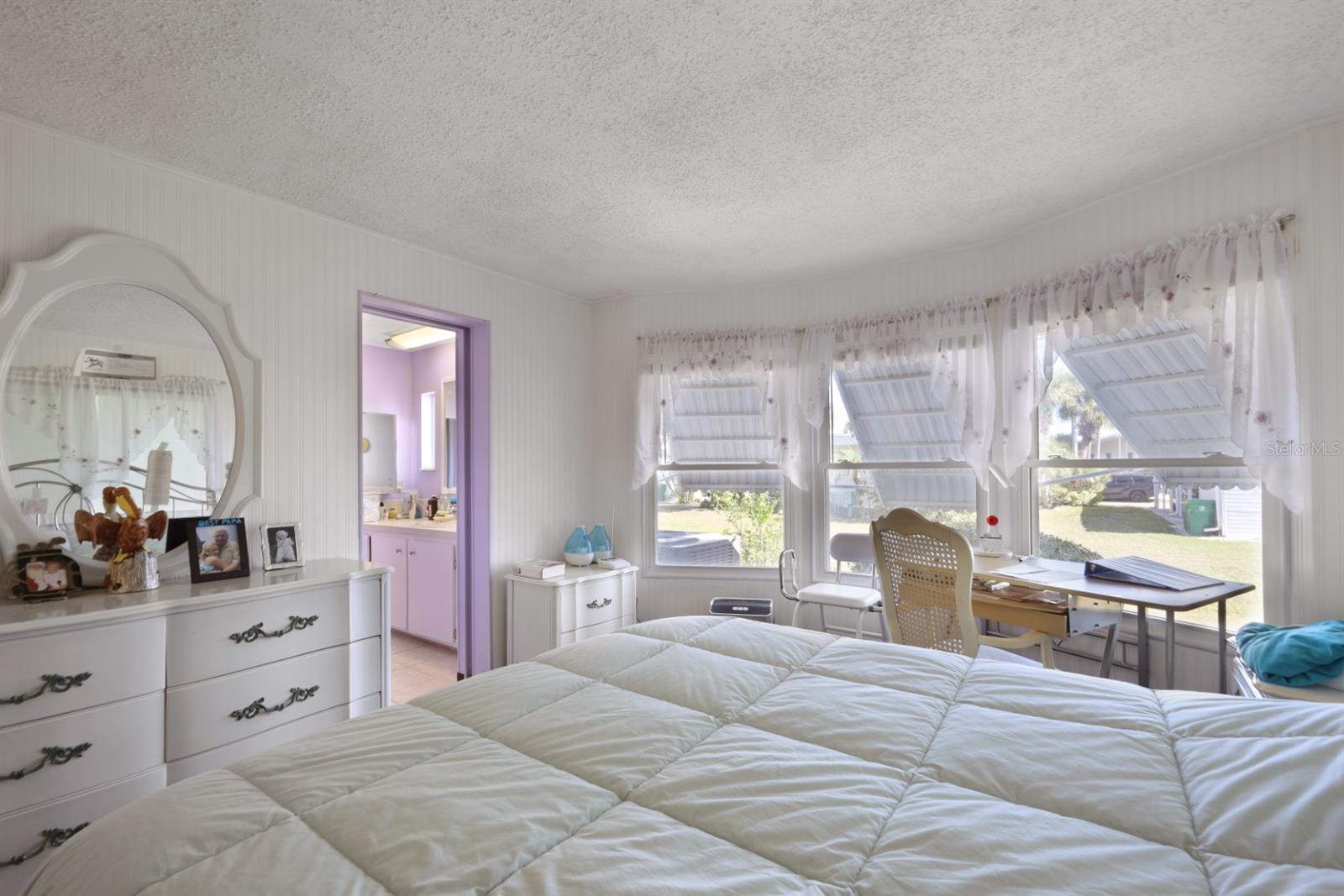 Image 18 of 90 For 2100 Kings Highway 126