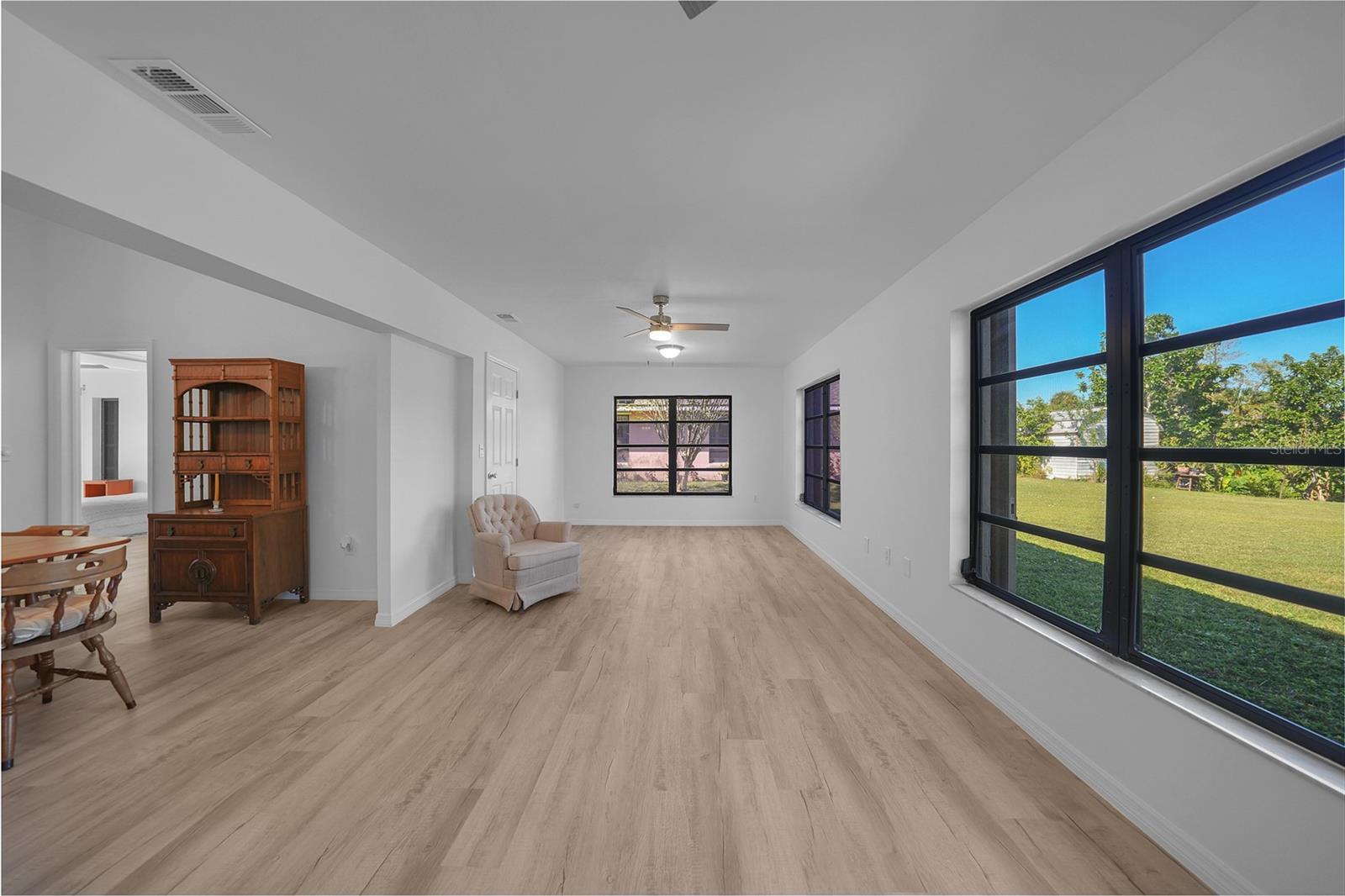 Image 17 of 55 For 21196 Burkhart Drive