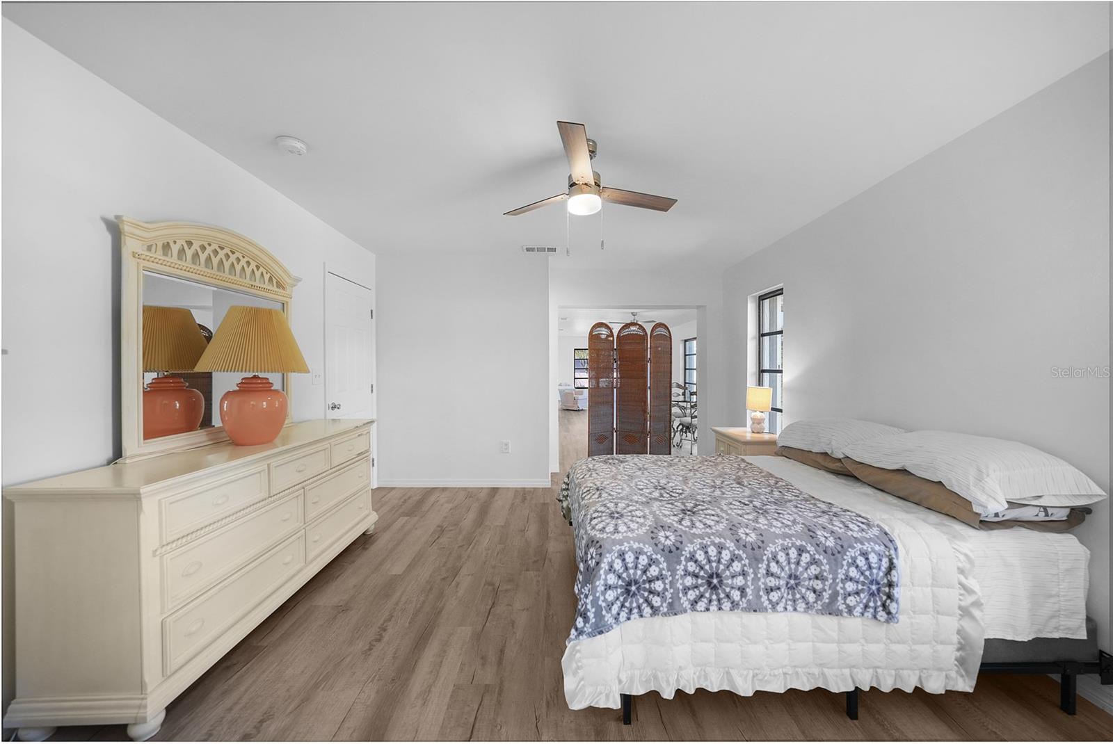 Image 20 of 55 For 21196 Burkhart Drive