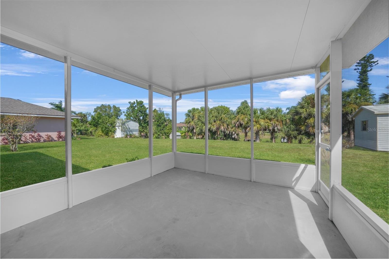 Image 30 of 55 For 21196 Burkhart Drive