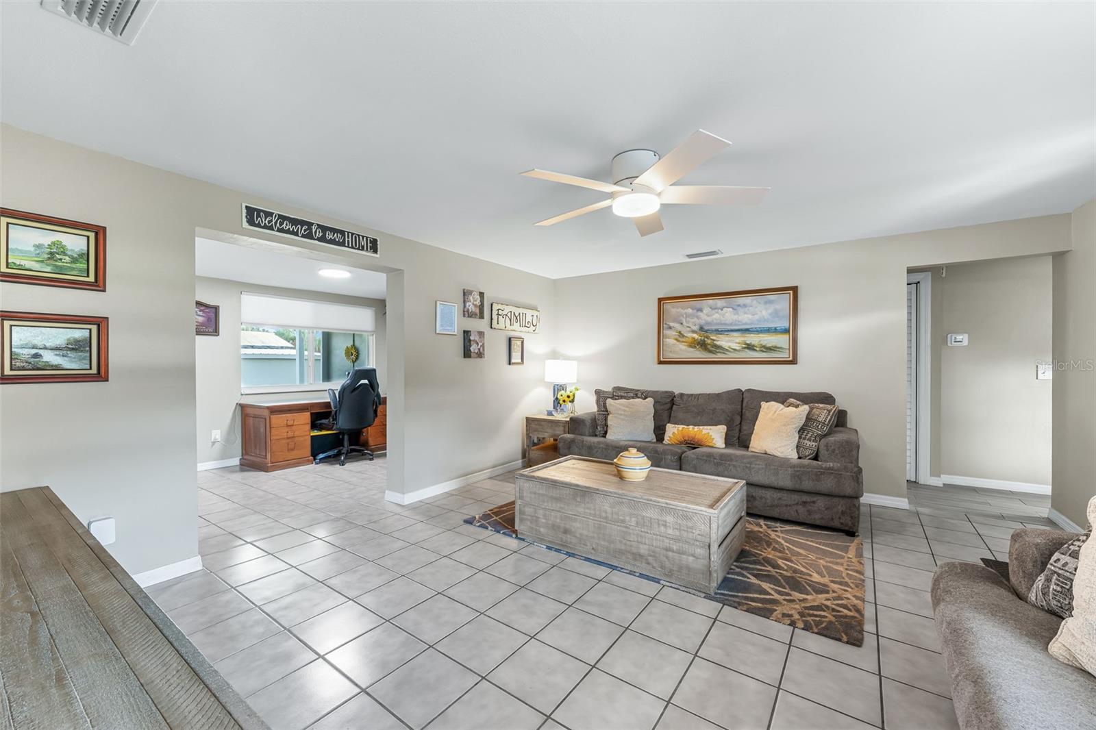 Image 6 of 27 For 17040 Lake Drive