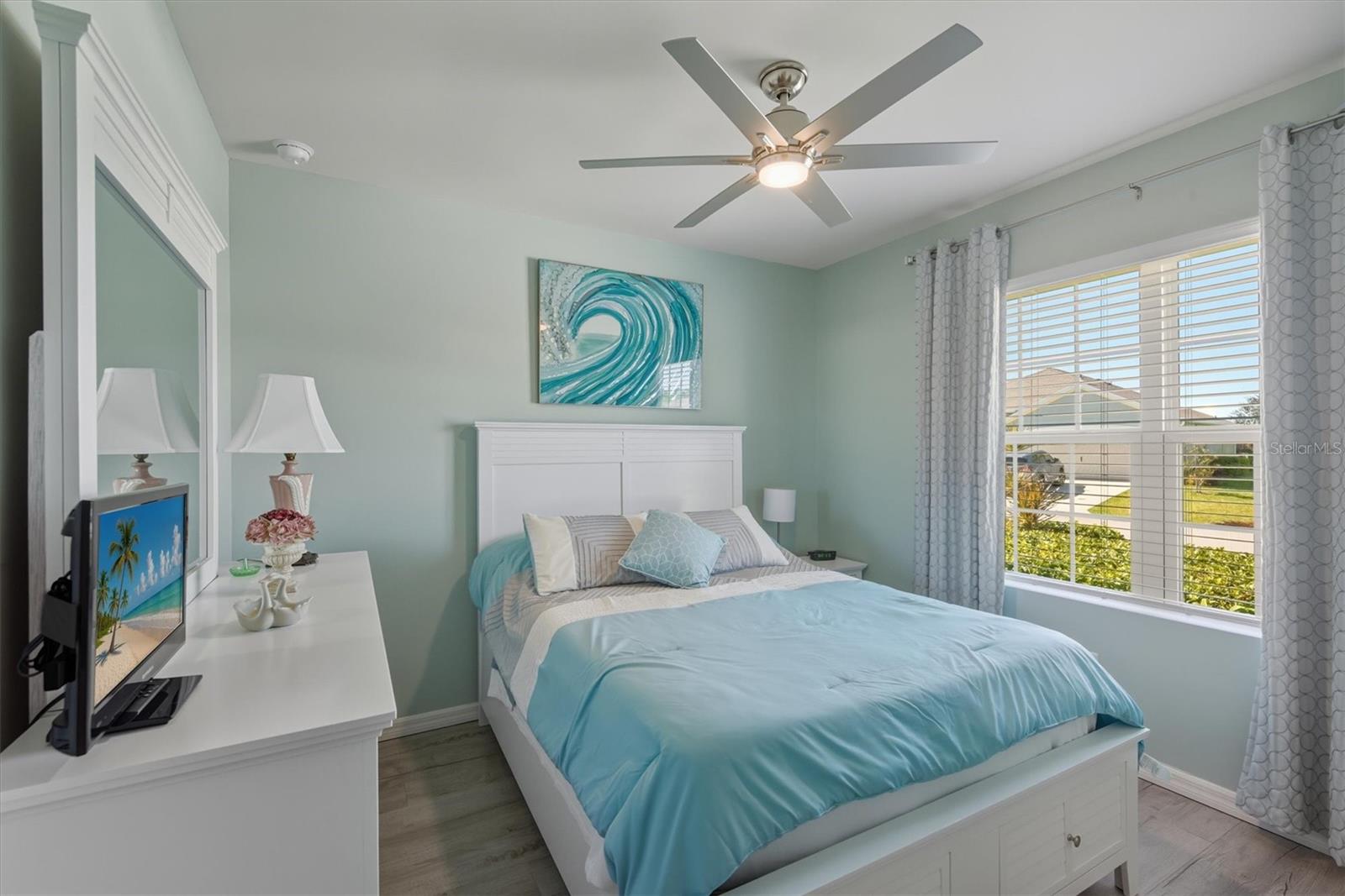 Image 24 of 76 For 7012 Waterford Parkway