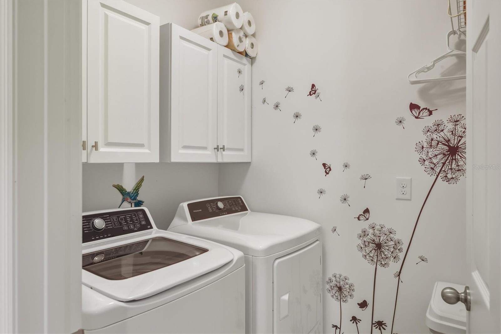 Image 32 of 76 For 7012 Waterford Parkway