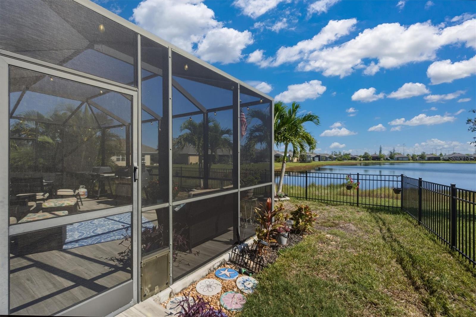 Image 44 of 76 For 7012 Waterford Parkway