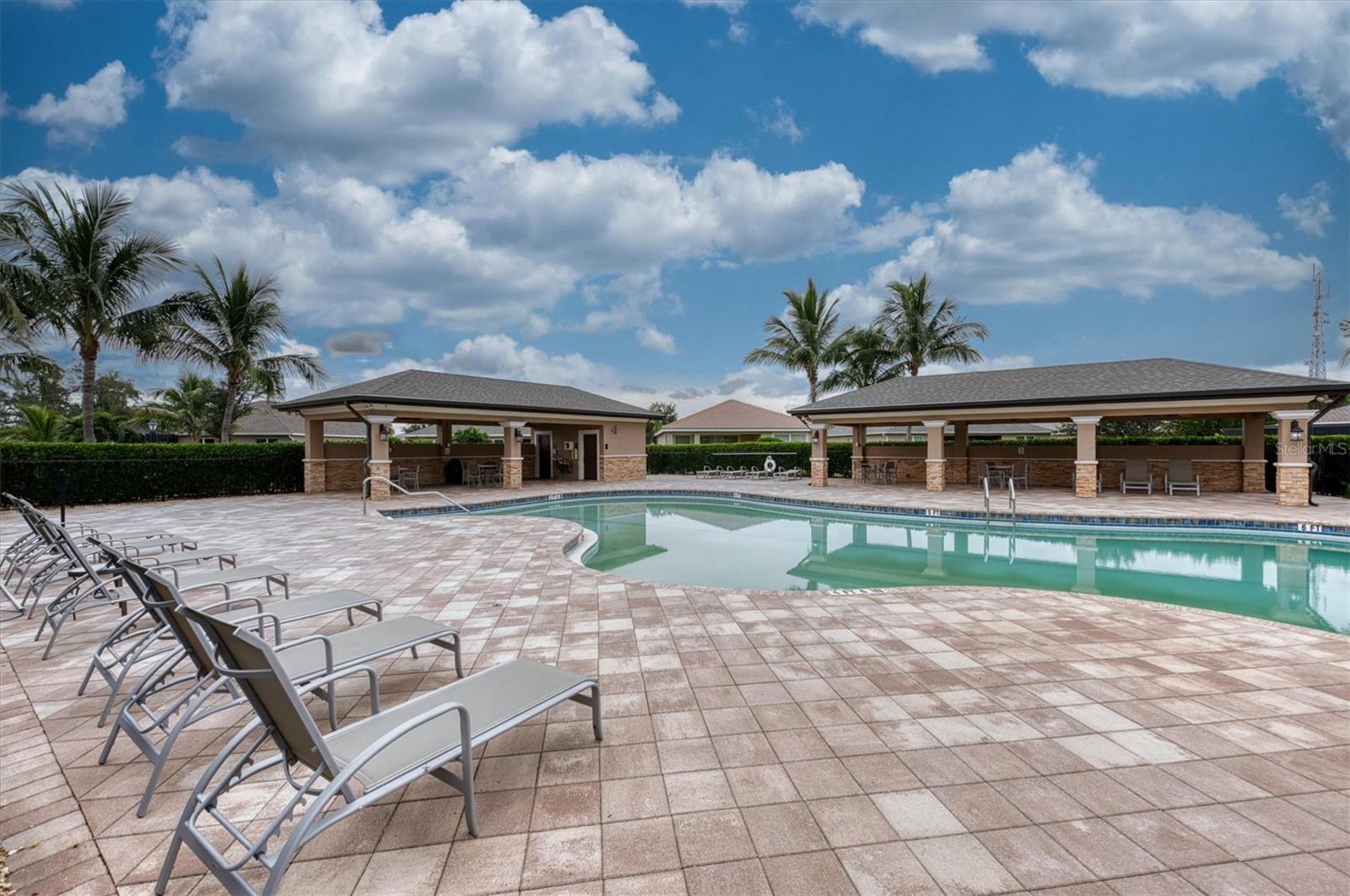 Image 53 of 76 For 7012 Waterford Parkway