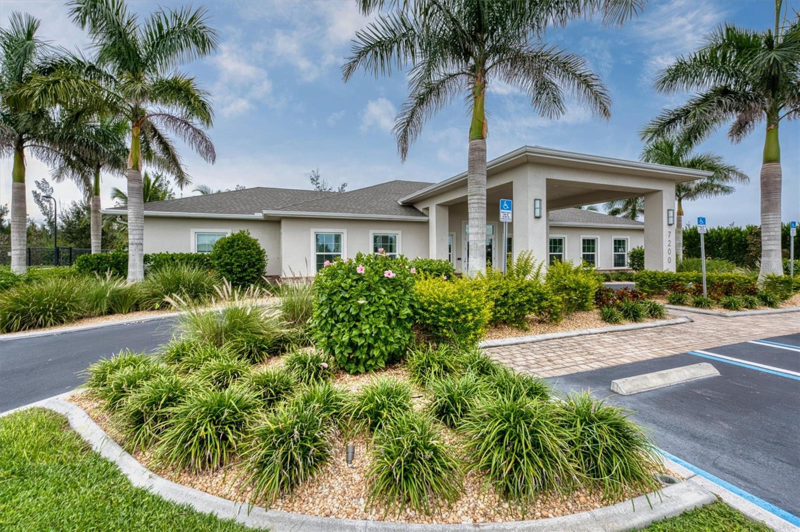 Image 55 of 76 For 7012 Waterford Parkway