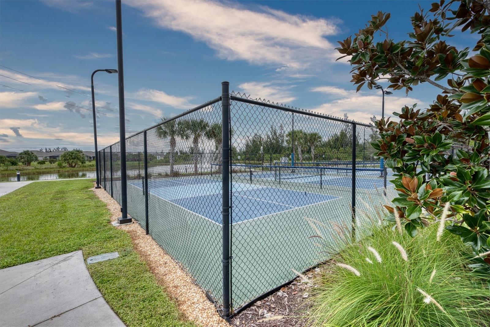 Image 58 of 76 For 7012 Waterford Parkway