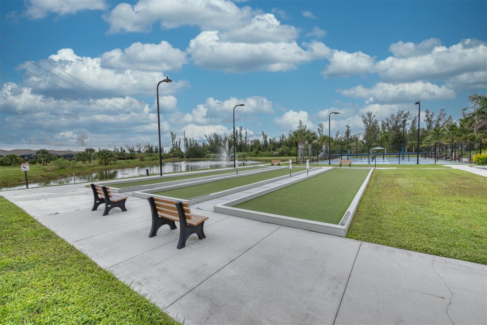 Image 59 of 76 For 7012 Waterford Parkway