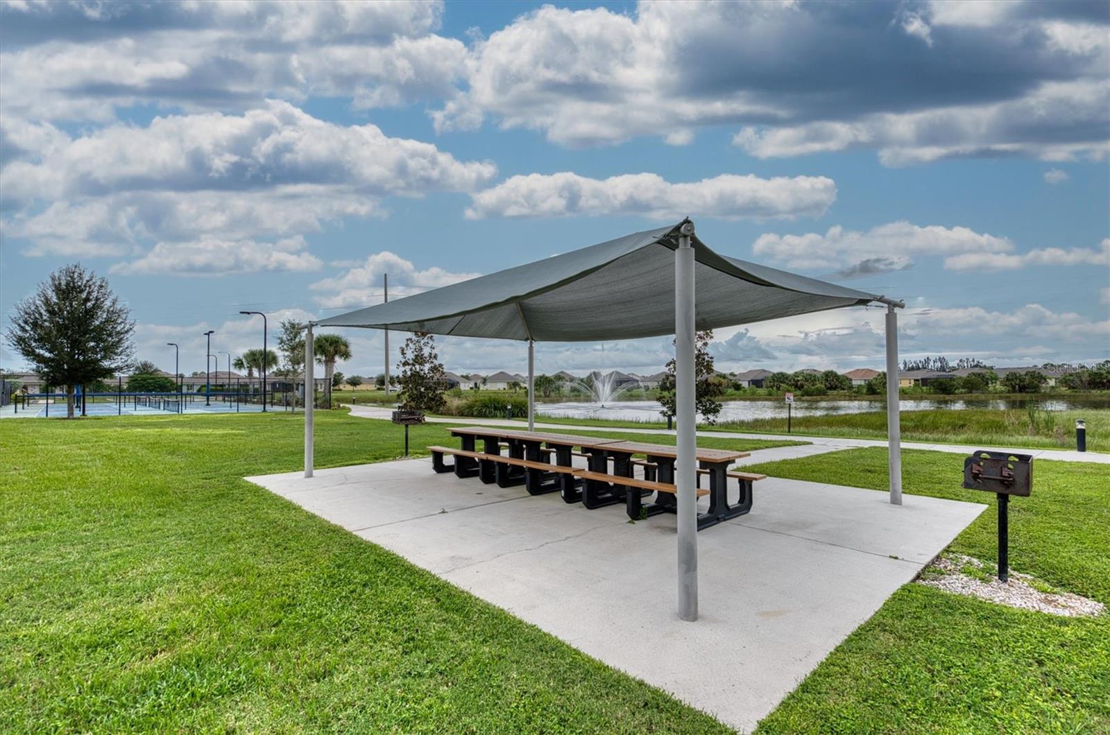 Image 63 of 76 For 7012 Waterford Parkway