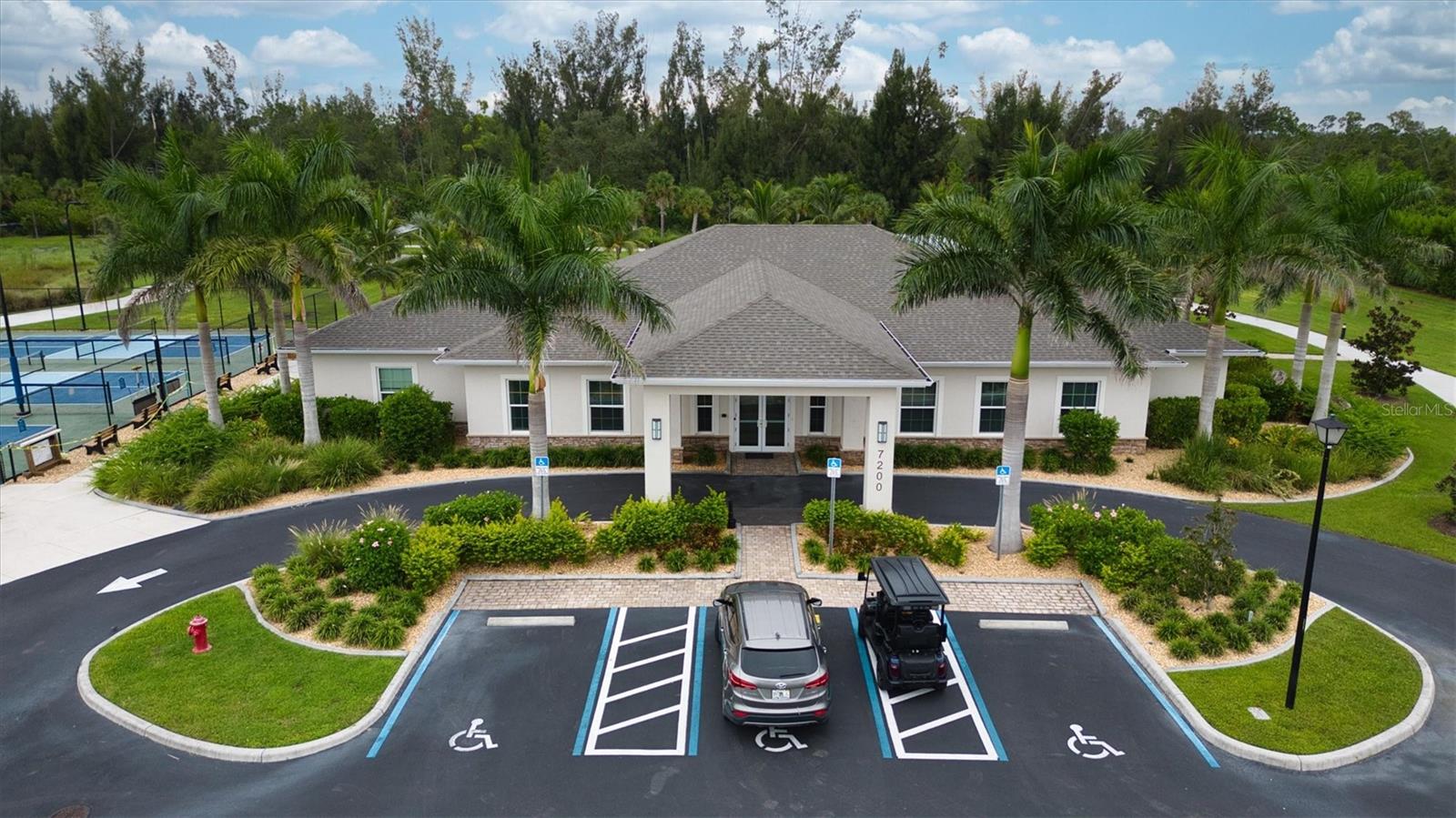 Image 73 of 76 For 7012 Waterford Parkway