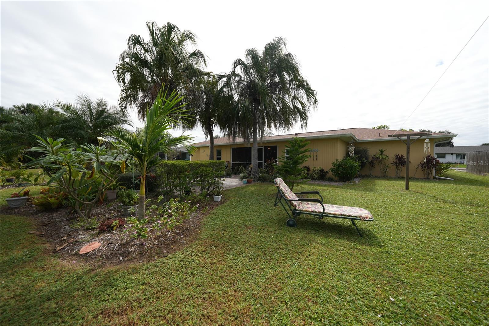 Image 35 of 56 For 22554 Laika Avenue