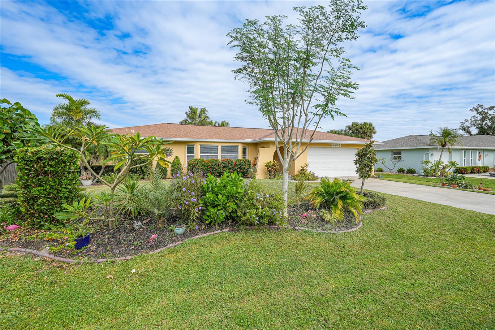 Image 40 of 56 For 22554 Laika Avenue