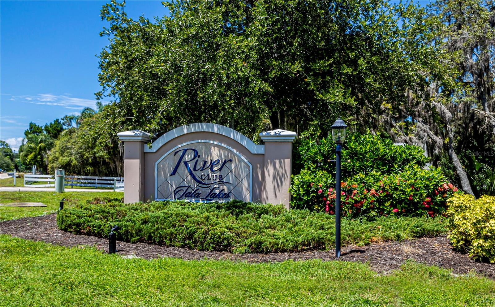 Image 3 of 71 For 3860 Cobblestone Lane