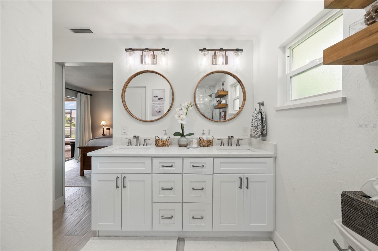 Image 34 of 67 For 2219 El Cerito Court