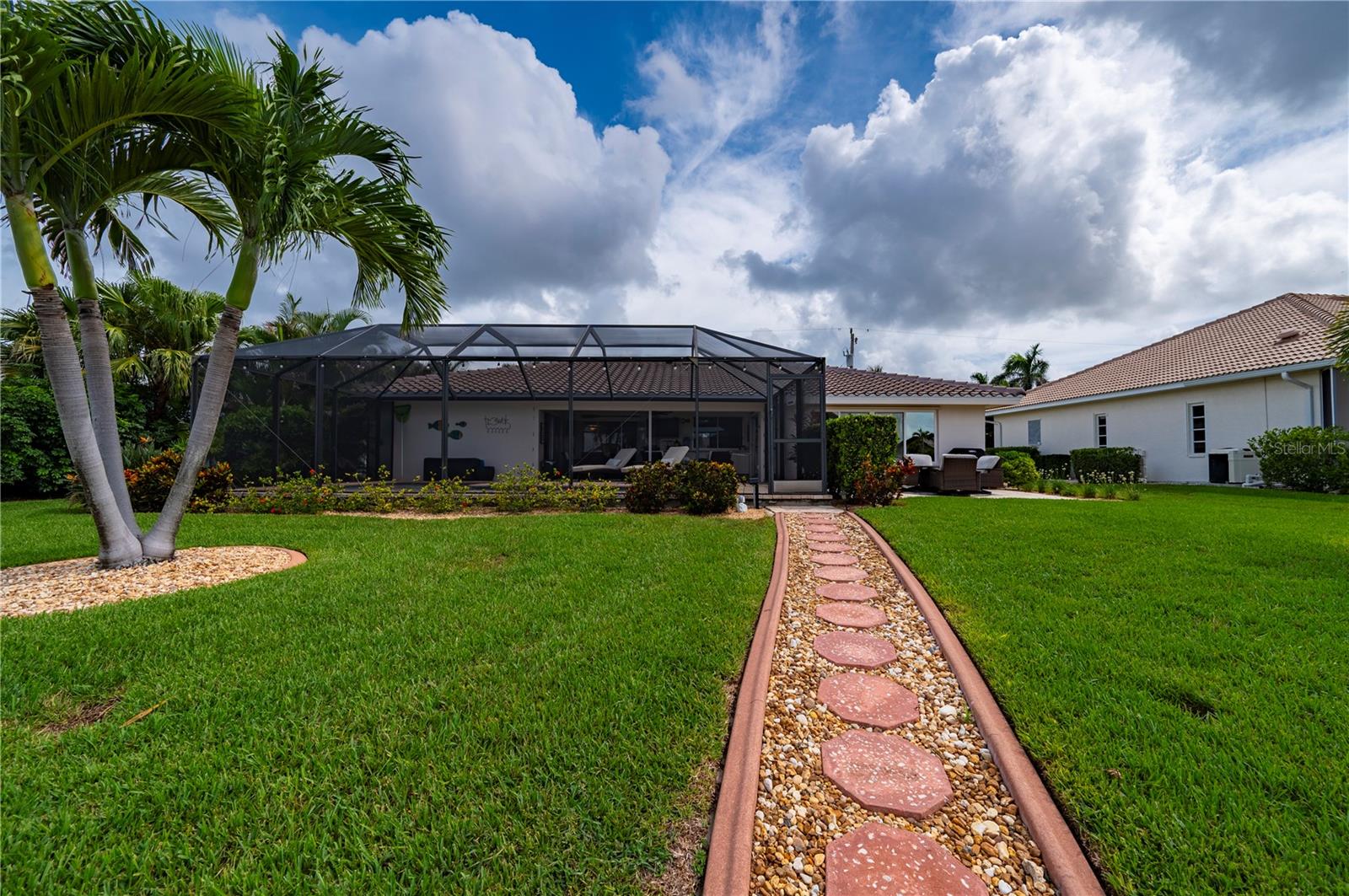 Image 56 of 67 For 2219 El Cerito Court