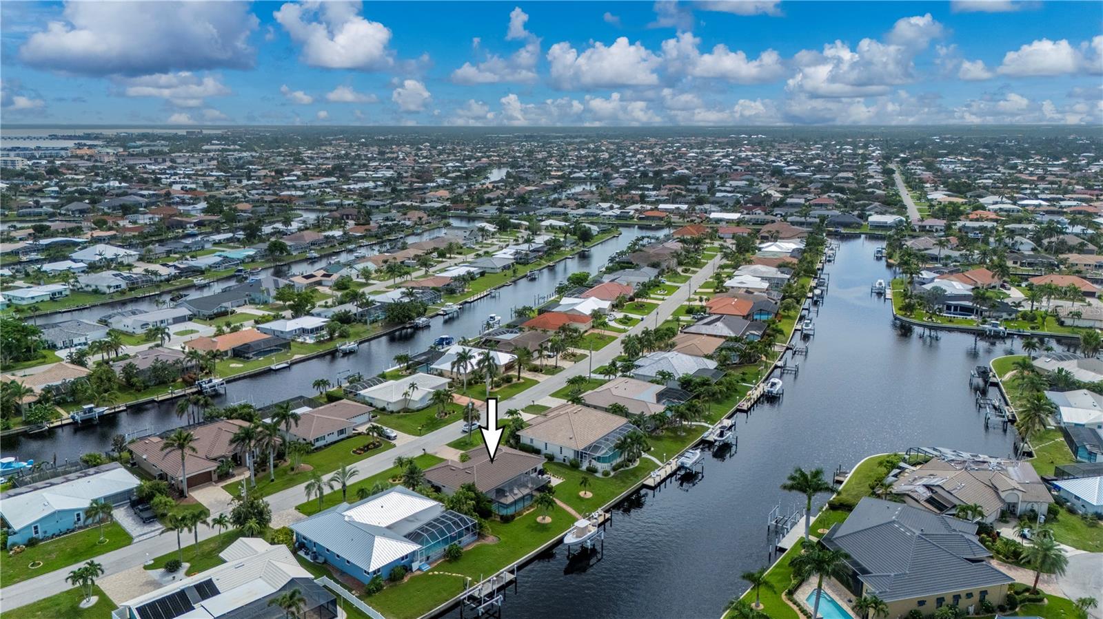 Image 7 of 67 For 2219 El Cerito Court