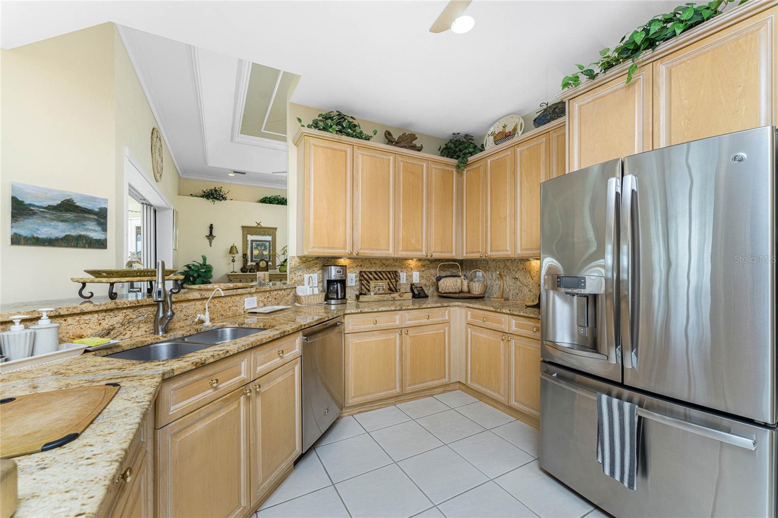 Image 13 of 63 For 17324 Vogue Court