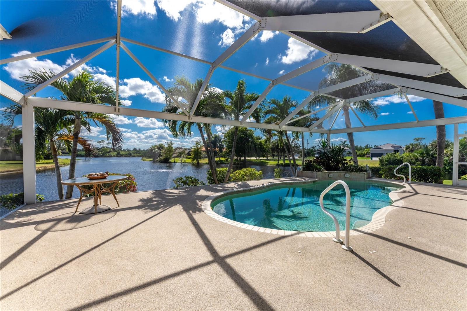 Image 3 of 63 For 17324 Vogue Court