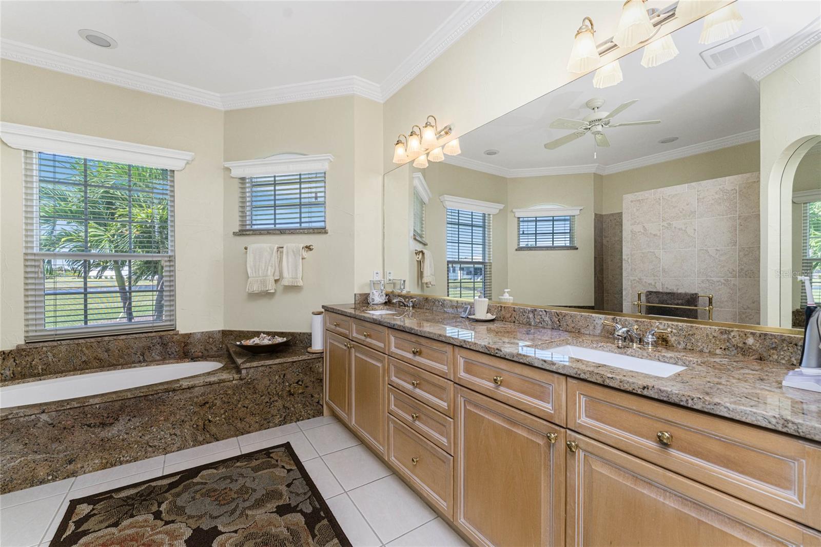 Image 30 of 63 For 17324 Vogue Court