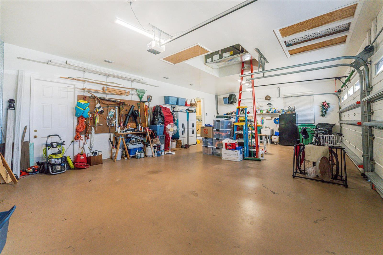 Image 50 of 63 For 17324 Vogue Court