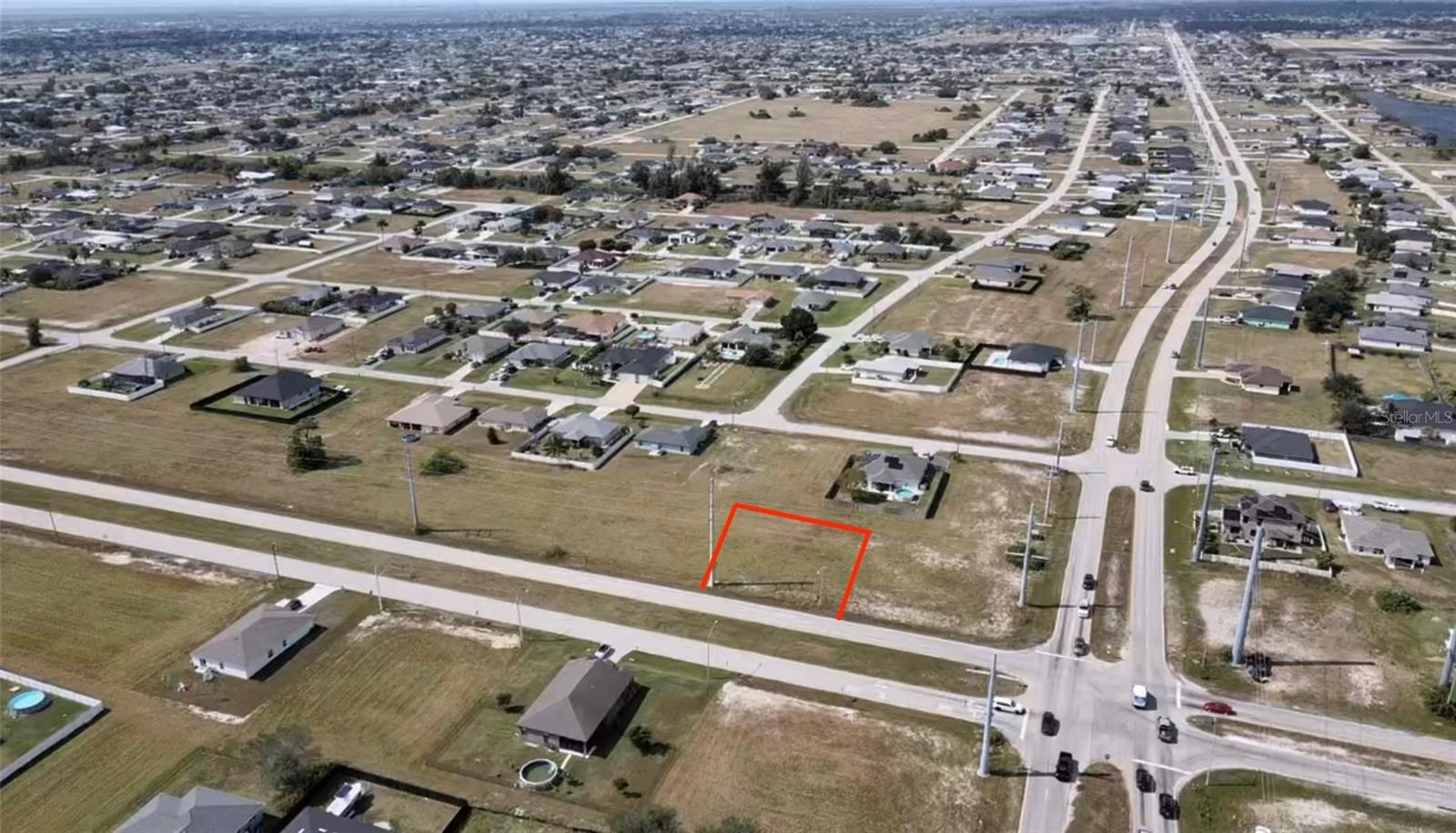 Image 4 of 8 For 2304 Santa Barbara Boulevard N