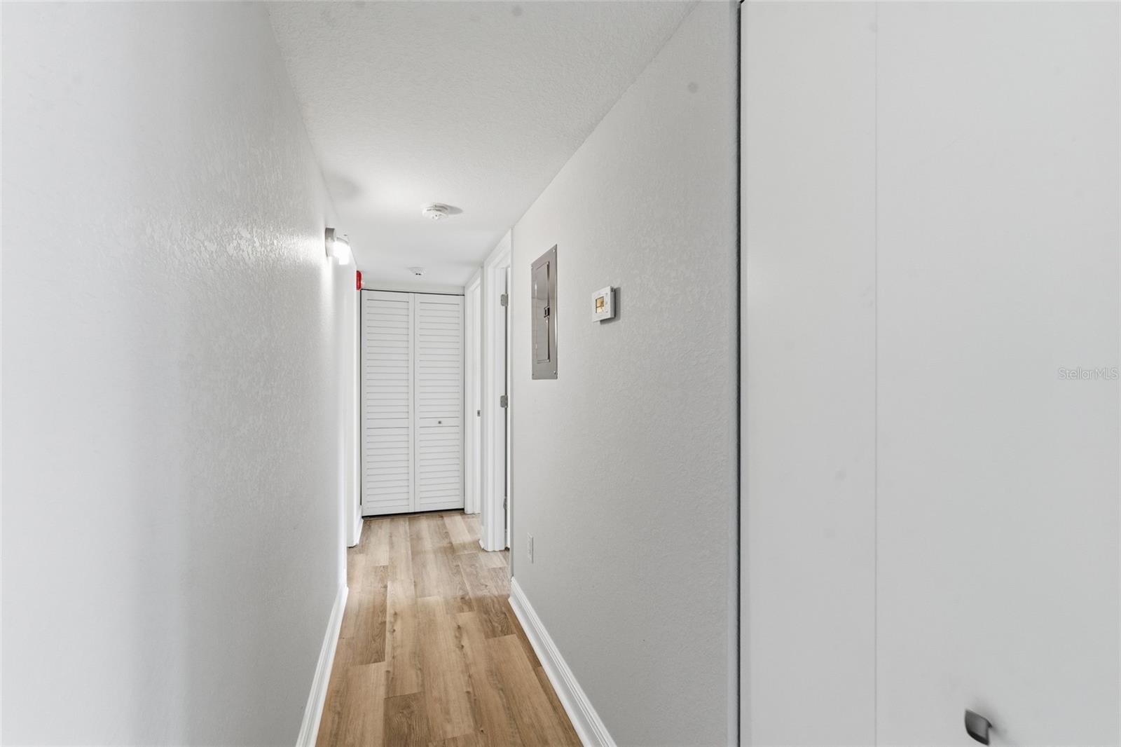 Image 23 of 32 For 21267 Gertrude Avenue 109