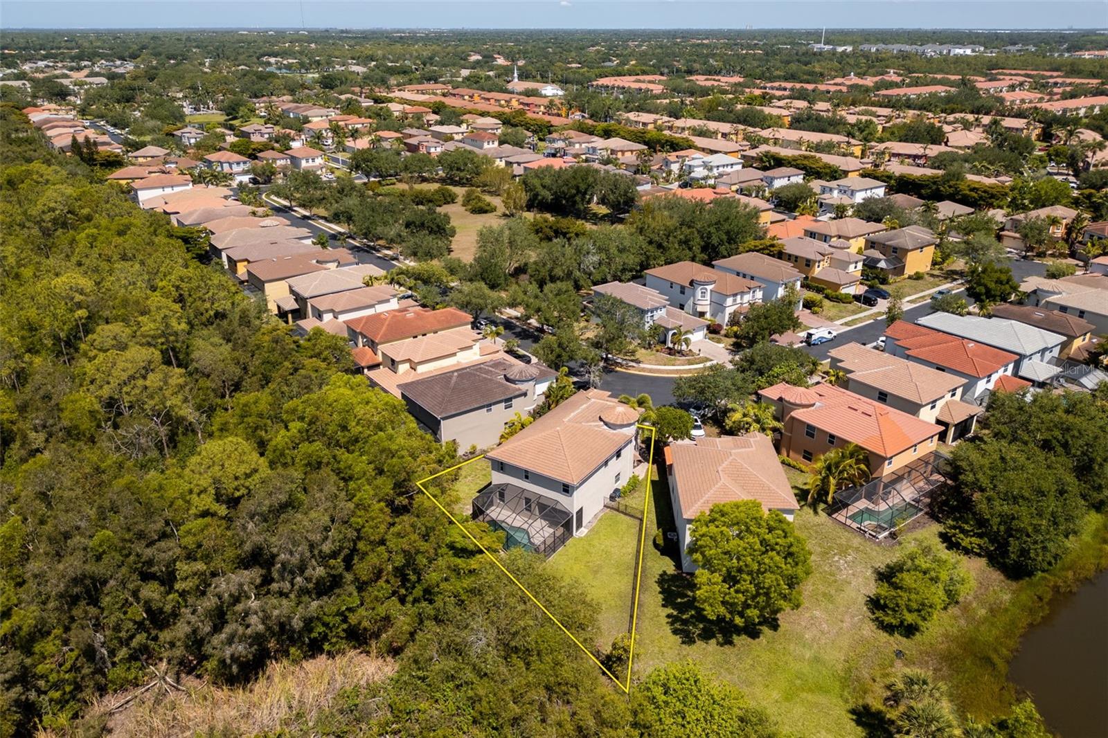 Listing photo id 38 for 10261 Silver Palm Drive