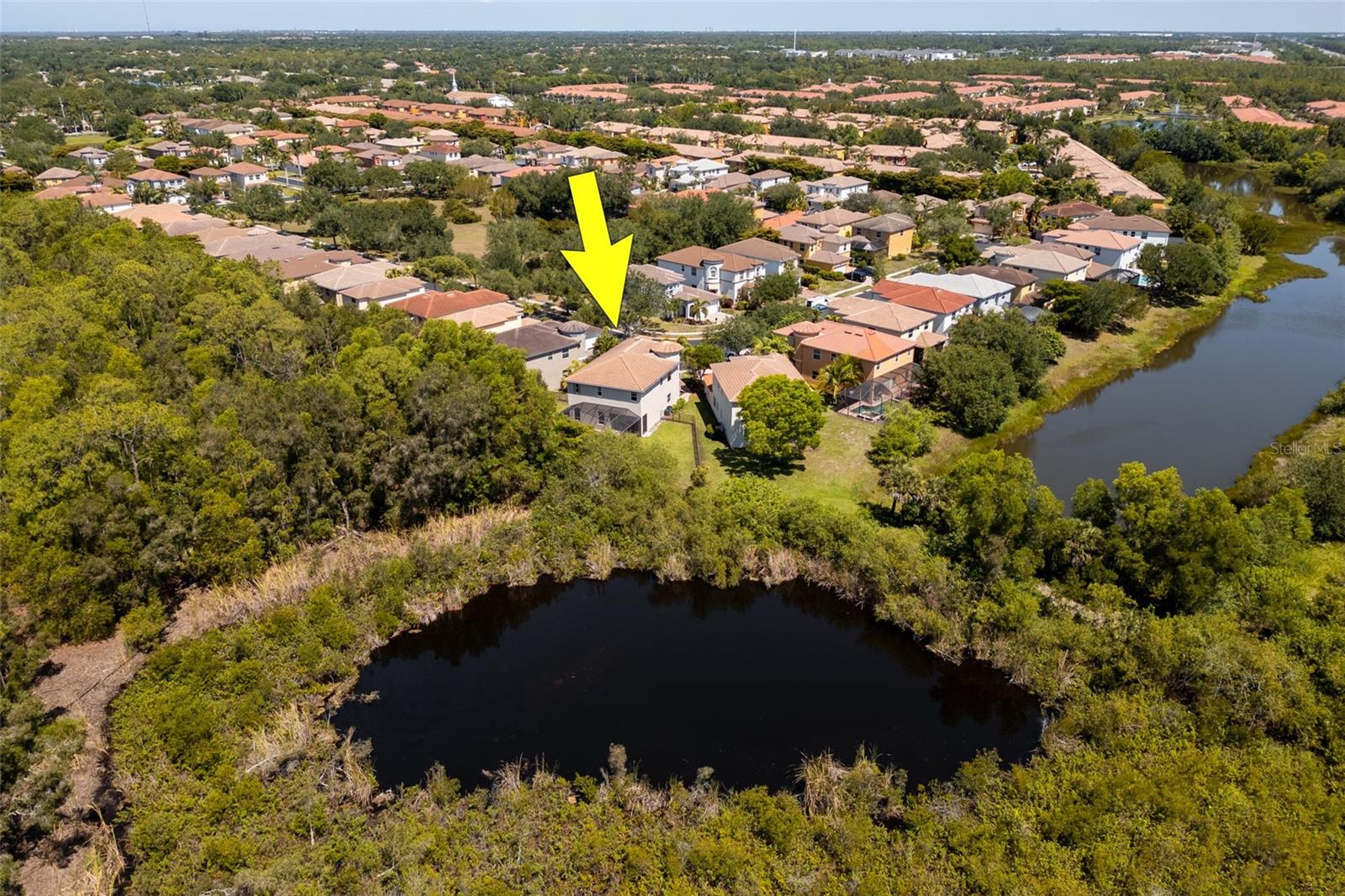 Listing photo id 39 for 10261 Silver Palm Drive