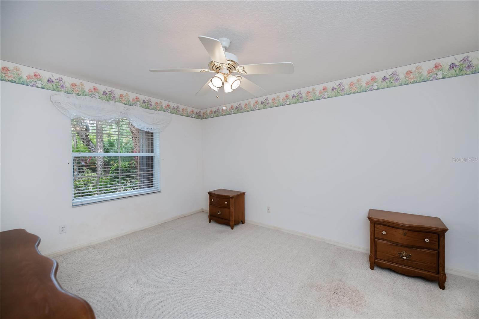 Image 35 of 87 For 19310 Water Oak Drive 101