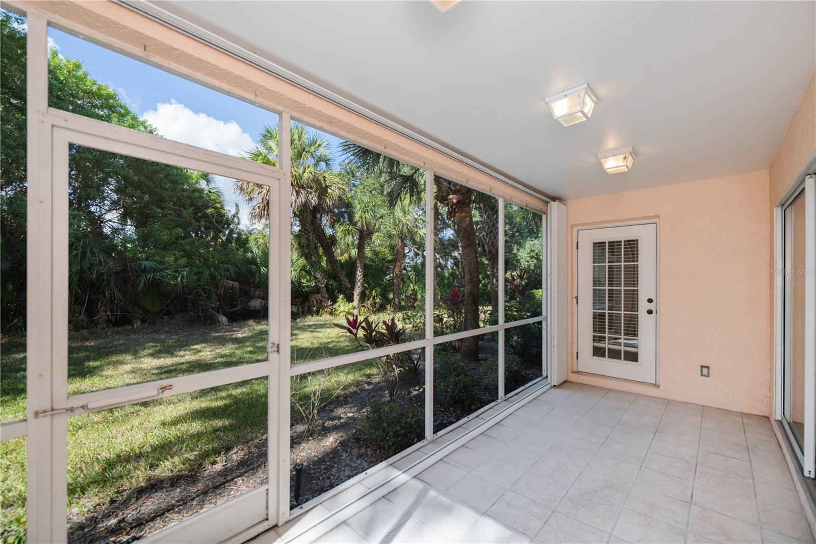 Image 49 of 87 For 19310 Water Oak Drive 101