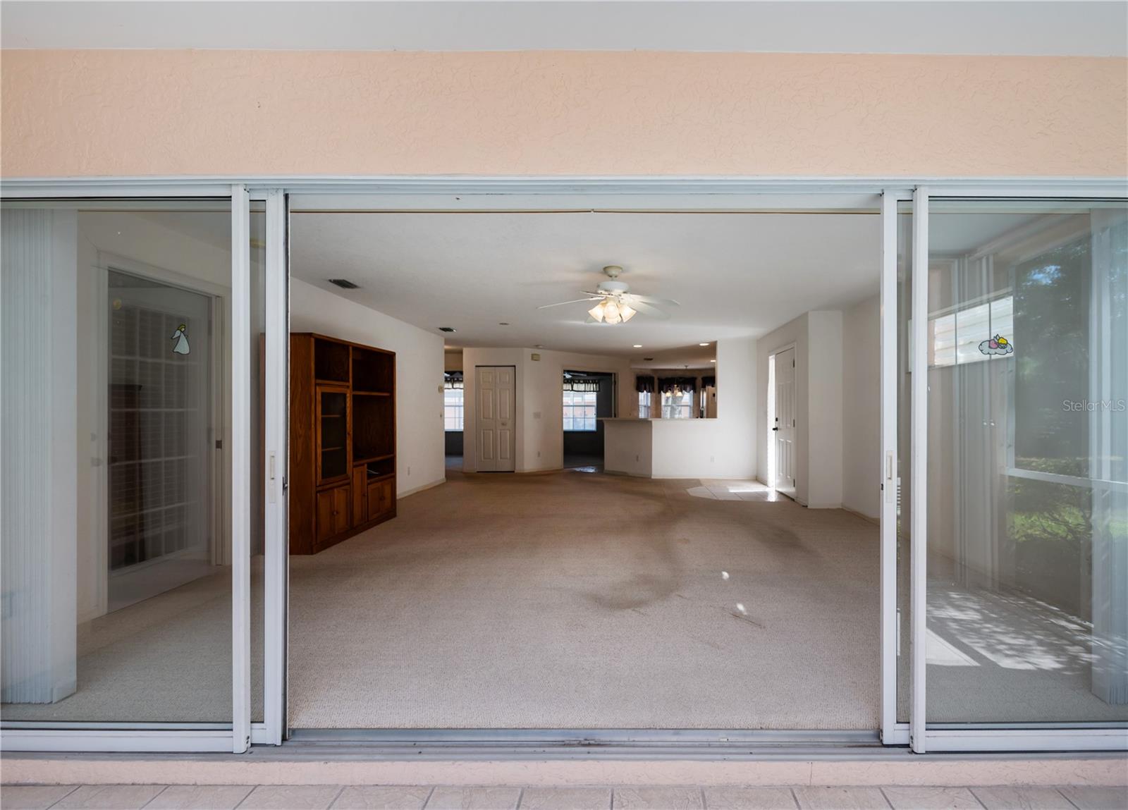 Image 50 of 87 For 19310 Water Oak Drive 101