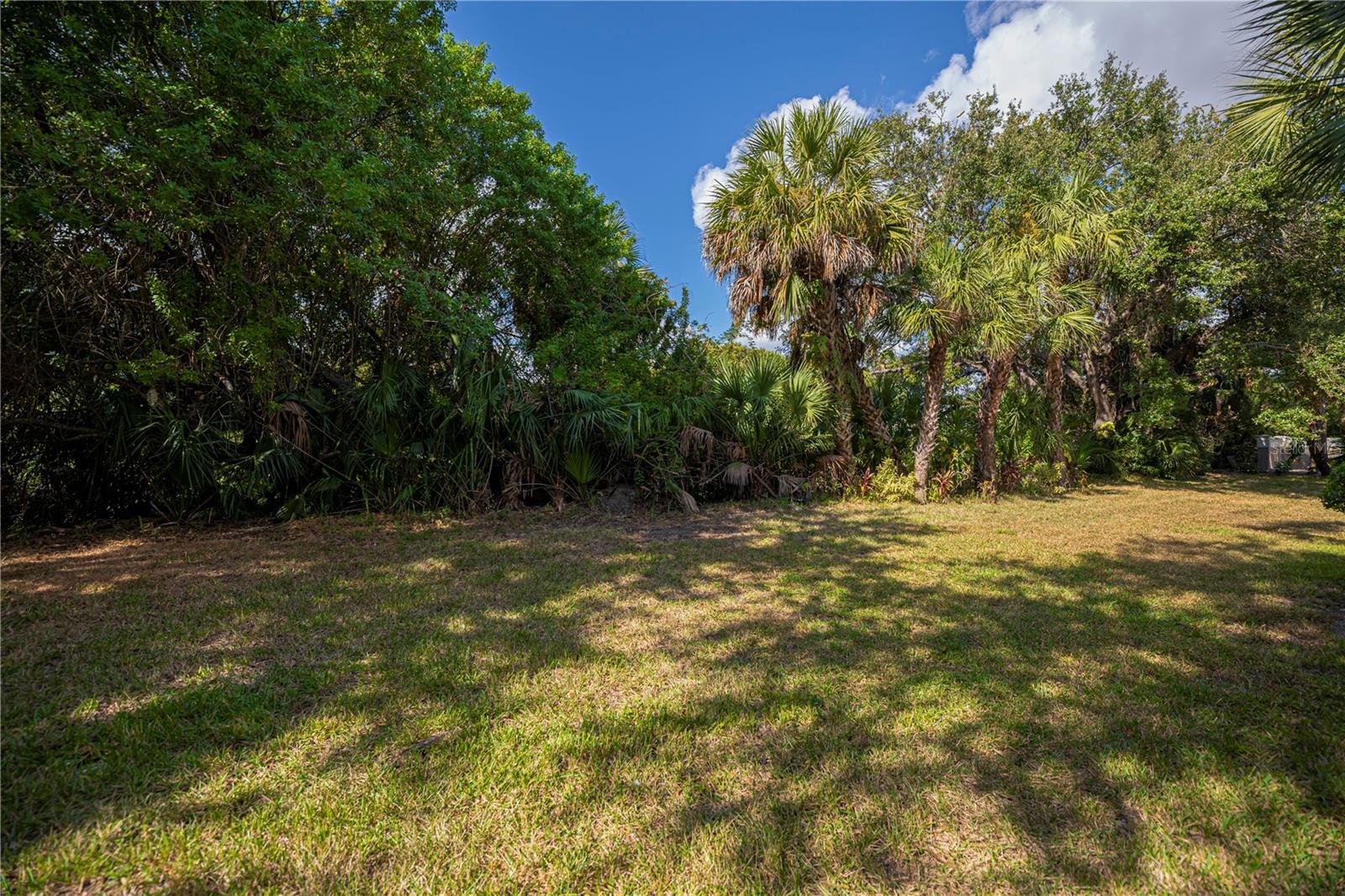 Image 54 of 87 For 19310 Water Oak Drive 101