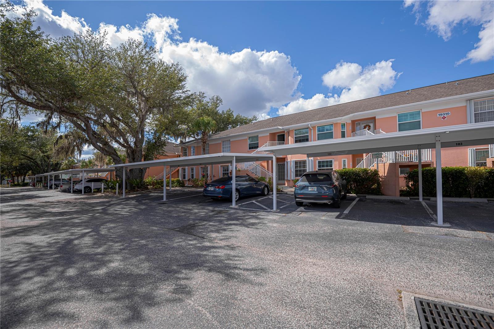 Image 6 of 87 For 19310 Water Oak Drive 101